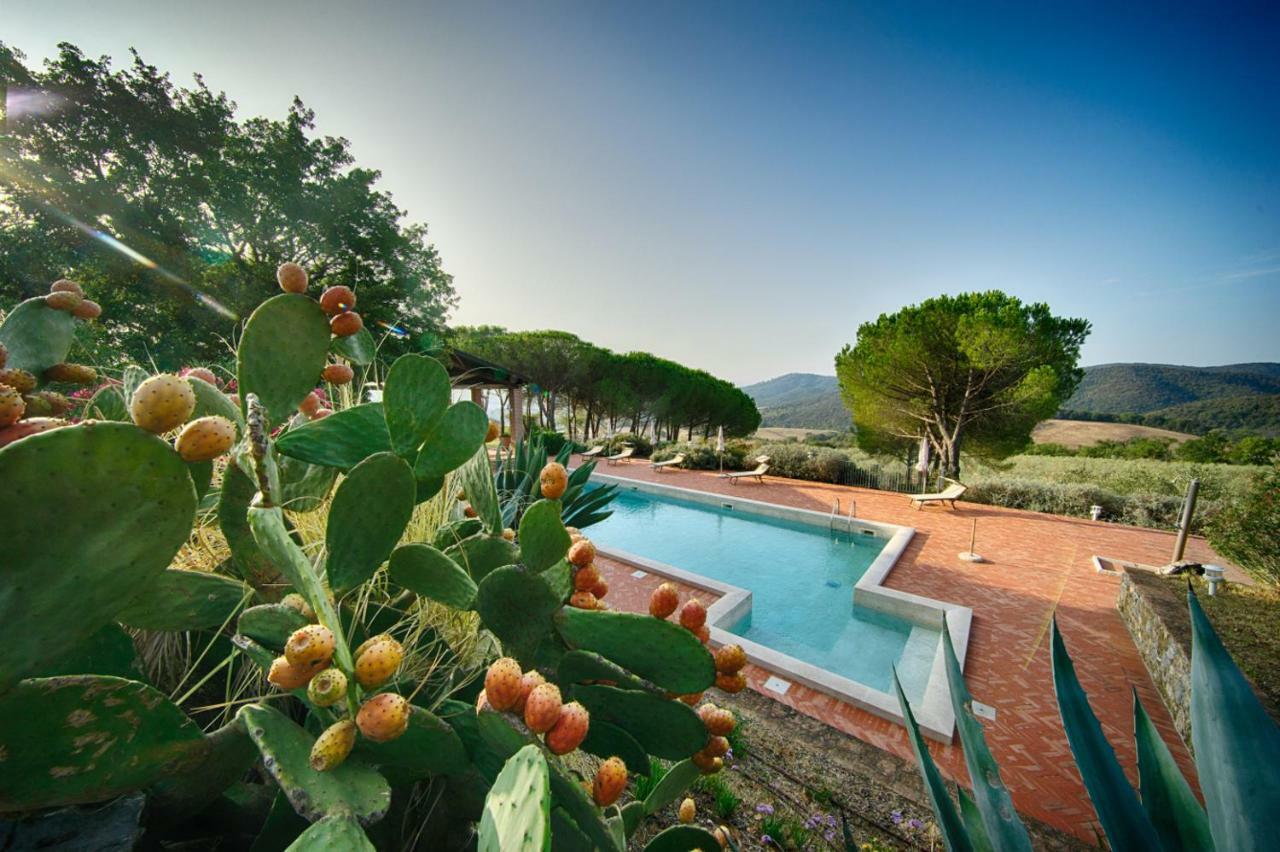Fontemarinaalta Villa Montorsaio Luaran gambar