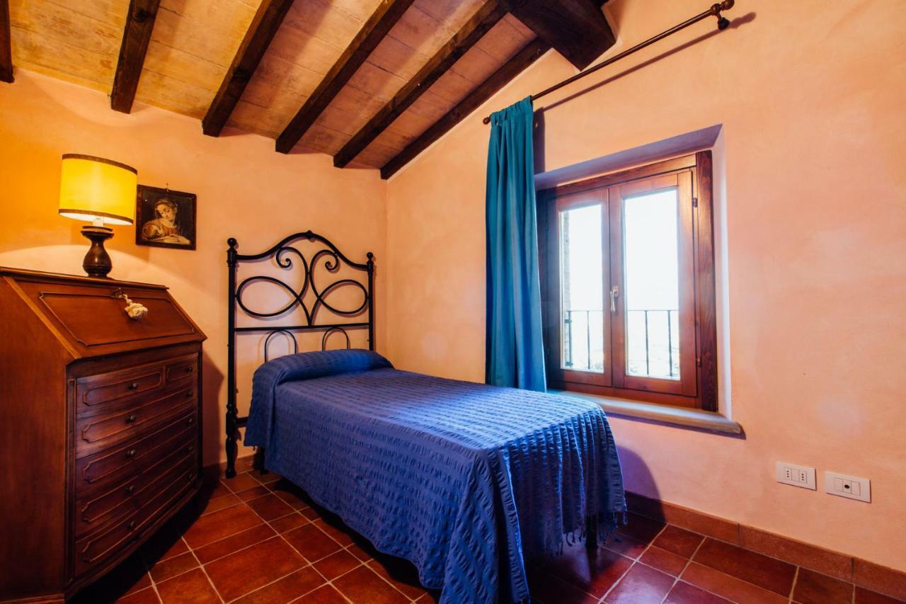 Fontemarinaalta Villa Montorsaio Luaran gambar